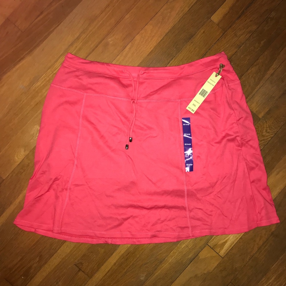 🎄🎄Coral Athletic Knit Skort🎄🎄